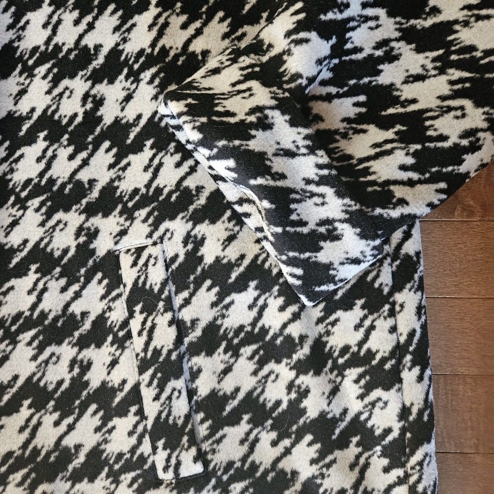 Winter 3/4 length herringbone jacket - Picture 9 of 10